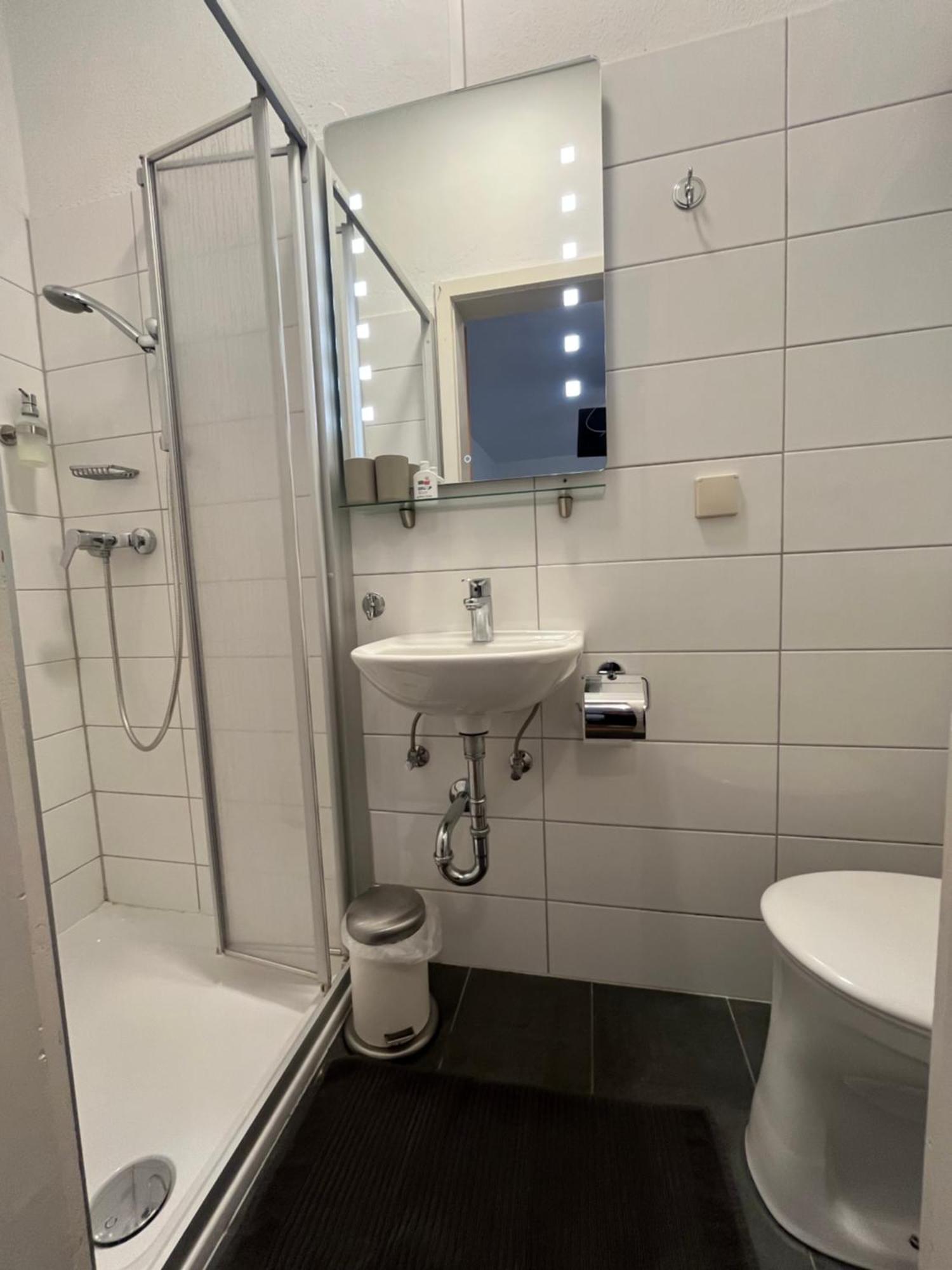 פריילאסינג Ferienwohnung Einzimmerappartement מראה חיצוני תמונה